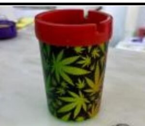 Ash tray box of 12 pieces mixed colour