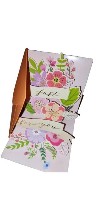 Alternative view of 3D gift card flowers